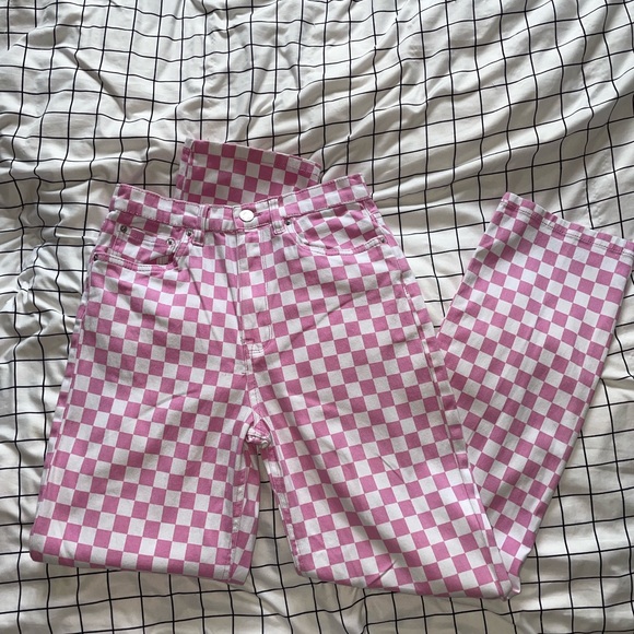 Pink Checkered Jeans - Picture 5 of 5